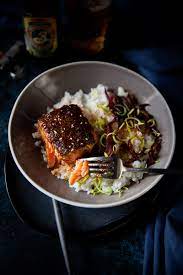 Saumon Teriyaki Riz Japonais Aux Oignons Confits