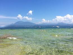 Jamaica beach bar ist von april bis september geöffnet. Jamaika Beach Sirmione Brescia Wandertipps Fotos Komoot