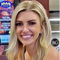 Lori Gossett's Instagram, Twitter & Facebook