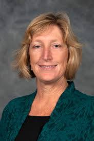 Lynn Boyd's Instagram, Twitter & Facebook