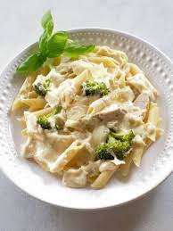 Easy to make alfredo recipe, loaded with shrimps, broccoli, and then tossed in with a homemade cauliflower alfredo sauce for a lighter and healthier option. Chicken Broccoli Alfredo The Girl Who Ate Everything