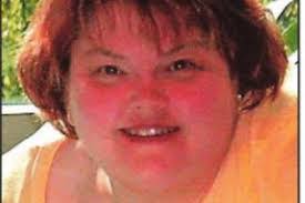 Elaine Judd's Instagram, Twitter & Facebook