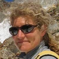 Melanie Meunier's Instagram, Twitter & Facebook