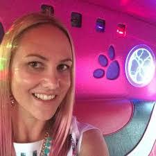 Kali Lynch's Instagram, Twitter & Facebook