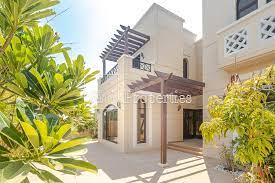 There are 4 bedrooms in total. Price 3 100 000 Aed 4 Bedroom Townhouse For Sale In Al Salam Townhouses Dubai 32731