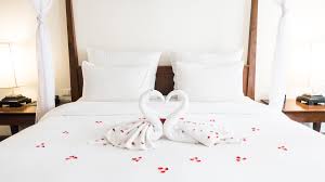 Here are 4 romantic bedroom colour schemes to incorporate in your master space. 5 Ways To Design A Romantic Bedroom Decorating Tips Nerdynaut