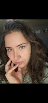 Taylor Swift's hair color inspiration and natural hair colors discussion