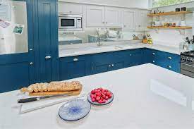 A More Close Up Of The Misty Carrara Quartz The Cawdor Team Fitted To A Home In Hitchin The Stone Is A Perfect Matc Kitchen Tops Kitchen Worktop Stone Gallery