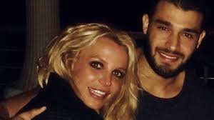 Contact sam asghari on messenger. Britney Spears 16 Years Old Kim Kardashian Phenomenal Star