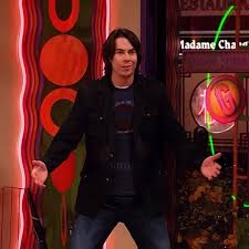 His back must hurt from carrying the show #SpencerShay #iCarly #Nickelodeon #nostalgia #tvshow