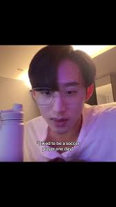 Est Ignoring William