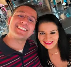 ❤️❤️❤️ Dios de Luz, ilumina la mente de quien está atrapado en la "lectura  de pensamiento", creyendo saber las malas intenciones de los demás. Señor,  líbrala de esa tortura mental que solo