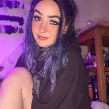 Selena Sharp (@_selenabena_) • Instagram photos and videos