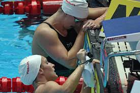 Kathleen genevieve ledecky is an american competitive swimmer. Katie Ledecky Overcoming Illness Qualifies For A Shot At Gold The New York Times