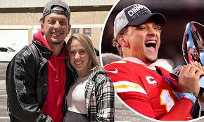 Everyone want to be blessed with a child. Dk0x20u6dll7dm