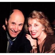 Kay Kramer's Instagram, Twitter & Facebook