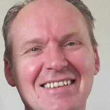 Andrew Leslie Hearn Milton Keynes driving instructor • GoRoadie