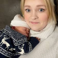 Best perfume ever! It smells so good! #perfume #smellgood #girls #girl...