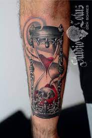 Hourglass Tattoo Done At Studio Lotus Campinas Sp Brazil Deborah Deh Soares More Facebook Com Studiolotustatua Hourglass Tattoo Tattoos Sleeve Tattoos