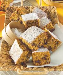 E' una torta facile da preparare e che piace a tutti. Torta Di Pane Con Amaretti E Cioccolato Fondente Amaretti Cioccolato Amaretti Torte