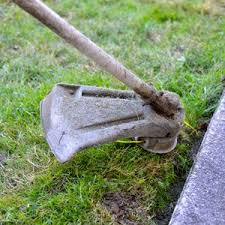 Models like these suit tall people to adjust it and avoid straining. How To Use A String Trimmer Like A Pro