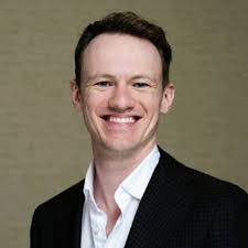 Jennifer Holmquist's Instagram, Twitter & Facebook