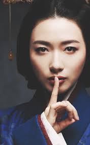 fc: Wan Qian (万茜)