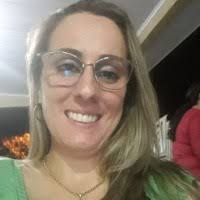 70+ perfis com “Erica C.”