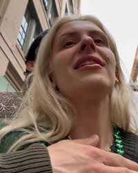 I used to think that as a sober person, I could never really enjoy St.  Patrick’s Day. Well, the Dacre clan proved me *very* wrong this weekend  😌☘️🎶🇮🇪🎻