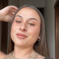 50+ "Adriana Llamas" profiles