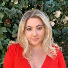 Earlier this month I graduated from Azusa Pacific University with a B.A. in  Public Relations and a minor in Design Studies. I want to extend a huge  thank you to my amazing