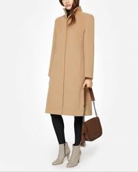 Some of you guys always keep the collar on your overcoats at attention as it is. Cinzia Rocca Due High Collar Cowl Neck Camel Wool Cashmere Blend Coat Luxurious Mirror