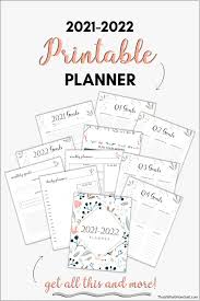 The free 2021 monthly blank calendar template features the space for notes, and it can be used as a menu planner or kitchen calendar. Free Download 2020 2021 Printable Planner Updated For 2021 2022 Planner Printables Free Free Planner Pages Printable Planner