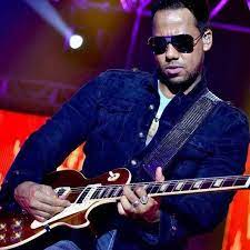 Pin By Sonia Del Rivero On Mi Romeo Romeo Santos Man Crush Singer