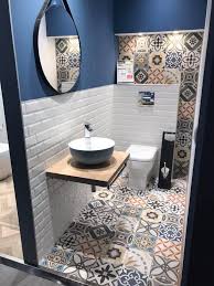 Leroymerlin Artdeco Lissone Cementine 2018 Tiles 900 Carreauxciment Estilo De Bano Cuartos De Banos Pequenos Disenos De Sala De Bano Rusticos