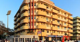 Art Deco buildings evoke the sea