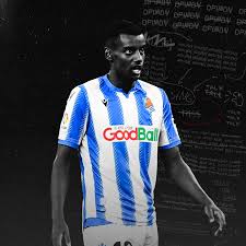 The international society for the advancement of kinanthropometry, or isak of short, was founded on july 20th, 1986 in glasgow. Why Alexander Isak Could Be One Of The Revelations Of The 2020 21 Season Breaking The Lines