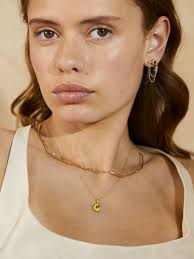 Pure necklace by Sara Jin Mi