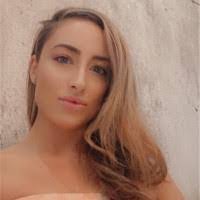 Stephanie Mazza's Instagram, Twitter & Facebook