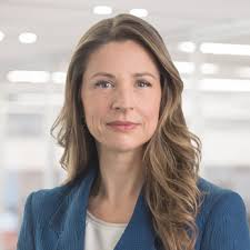 Amy Oldenburg's Instagram, Twitter & Facebook