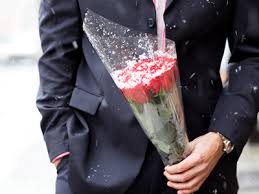 Do you bring flowers on a first date: The Victorian Tradition Of Flower Giving Tips On Life And Love
