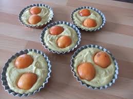 Moelleux Aux Abricots Et Aux Amandes Thermomix Ou Pas Moelleux Gateaux Et Desserts Et Recettes De Cuisine