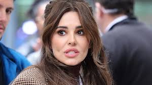 I left my marriage with just one overnight bag and it's transformed me