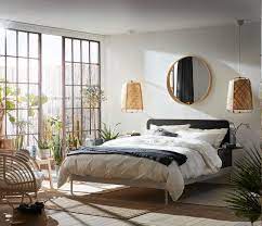 Place a buddha at a height that is at least eye level. How To Feng Shui A Bedroom Layout Color Tips And More Rules To Create A Zen Sleeping Space Real Homes