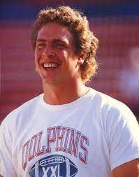 Dan Marino 1980s 1972 Miami Dolphins Miami Dolphins Football Dan Marino