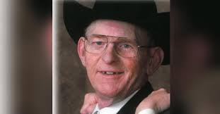 Roberta Carney's Instagram, Twitter & Facebook