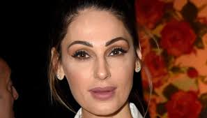 She was an heroine in real life… an amazing and inspiring woman. Gigi D Alessio Dimentica Anna Tatangelo Ed Esce Allo Scoperto Con Denise Tristemondo It