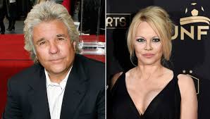 Pamela denise anderson was born on july 1, 1967 in ladysmith, british columbia, canada at 4:08 pst, to young newlywed parents, barry anderson and. Pamela Anderson Marries Fellow Five Timer Jon Peters Los Angeles Times