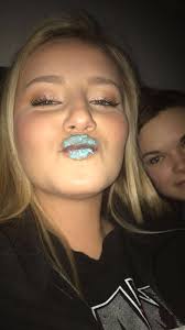 Lindsey Woods (@LindseyWoods7)