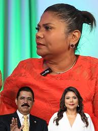 Estuve a nada de bajar del estrado a Mel Zelaya 😳🔥 Mira el video completo  en nuestro canal de Youtube🎥 #MelZelaya #Honduras #PolíticaHondureña  #Historia